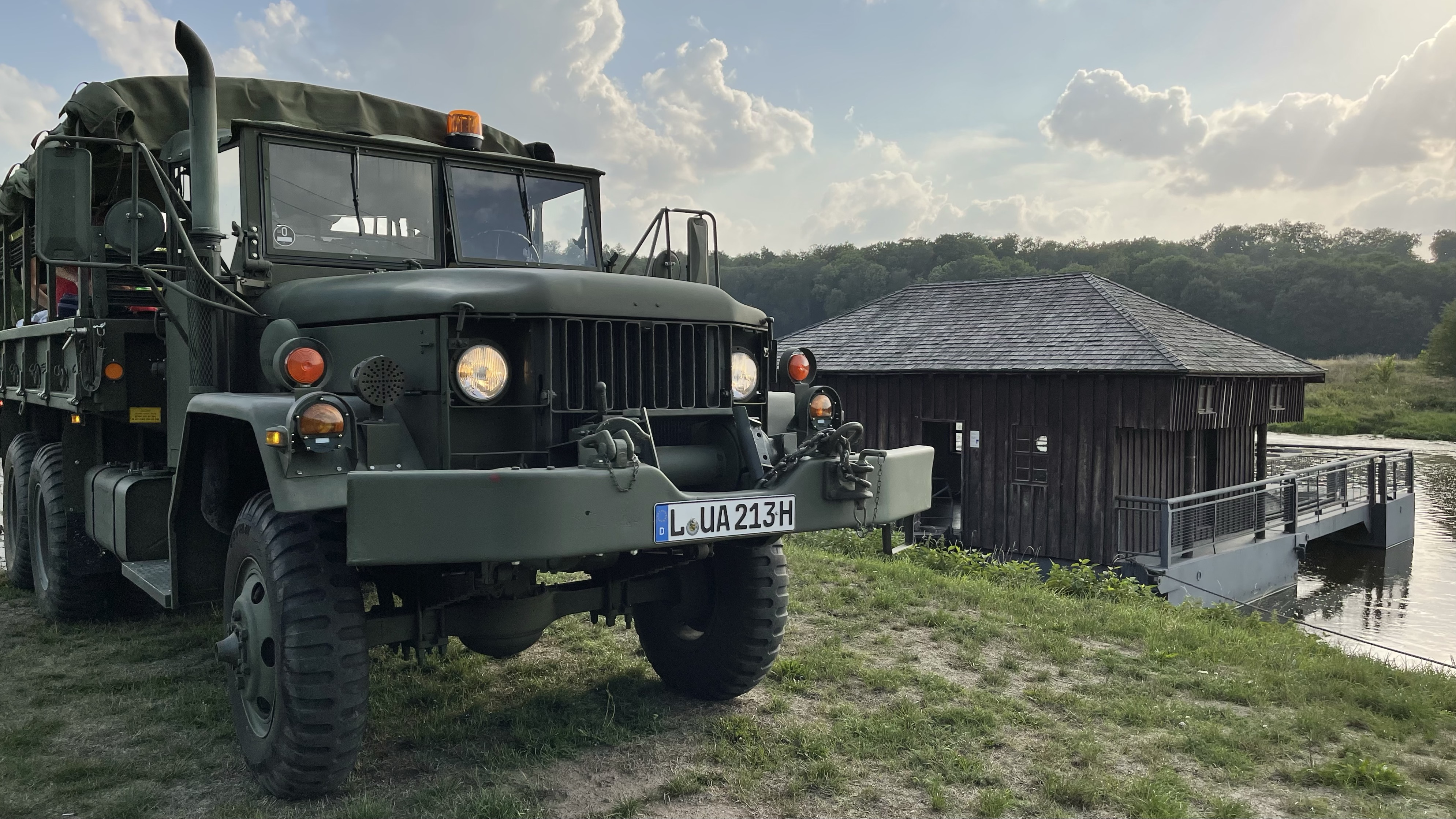 1D27C446-A466-49F6-8C49-1677677A7F0D_1_201_a