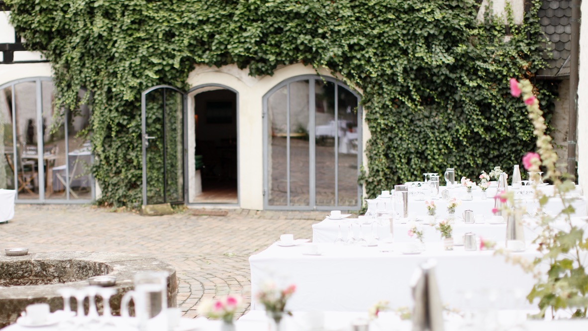 925CDFDB-0612-4C4F-9100-A642C6DAEA76_1_105_c