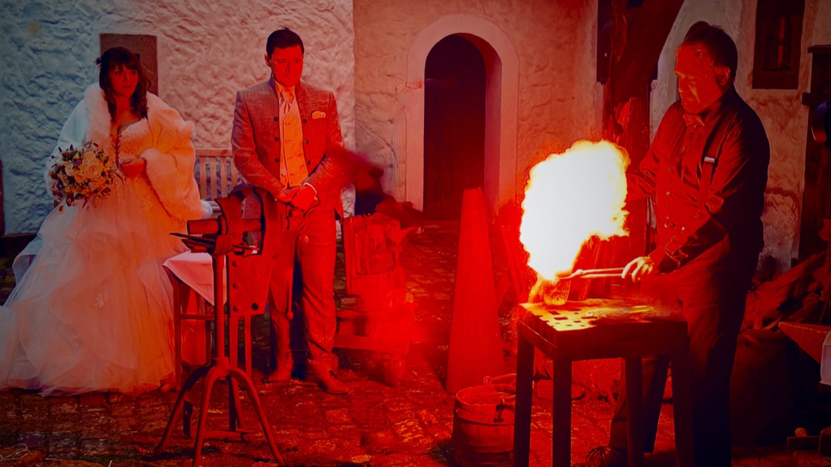 36800462-C5D5-4B1B-B77A-5C8A98927A3D_1_105_c