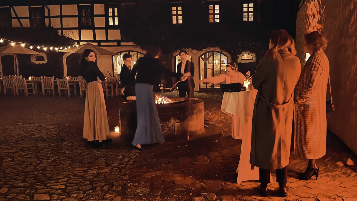 D986C958-EA25-48C3-9292-340E91EFF6E7_1_105_c