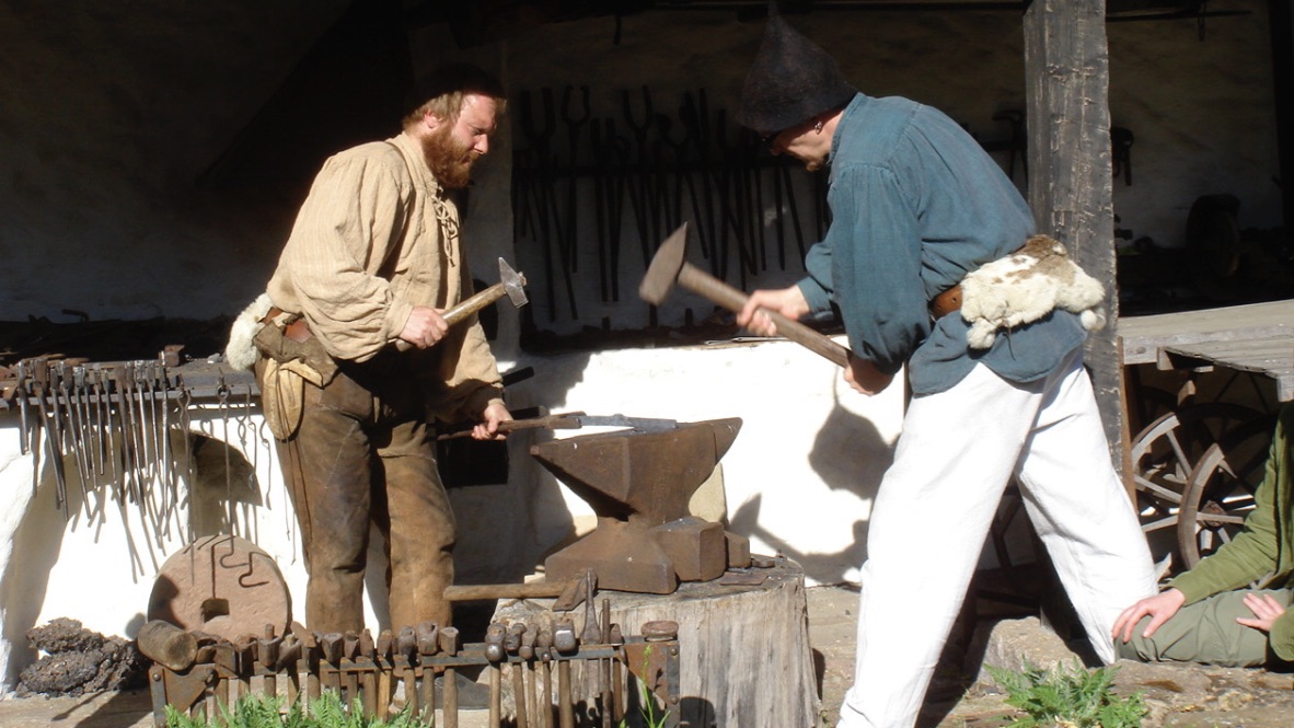 Denkmalschmiede Höfgen - traditionell