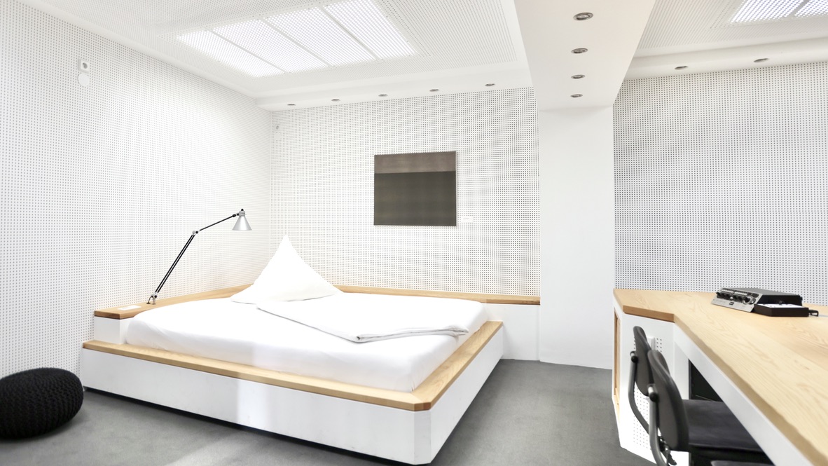 3C61380C-9202-4791-B6C6-3AB077B6B739_1_105_c