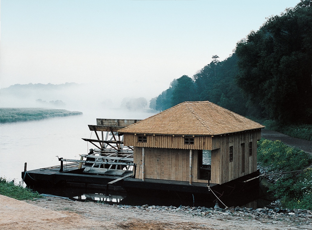 E158B13E-C167-4275-9E8E-AE2E9BC574A1_1_105_c